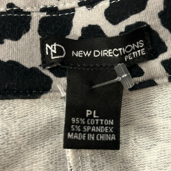 New Directions Leopard Print Women’s Blazer Sz and PL - Picture 5 of 12